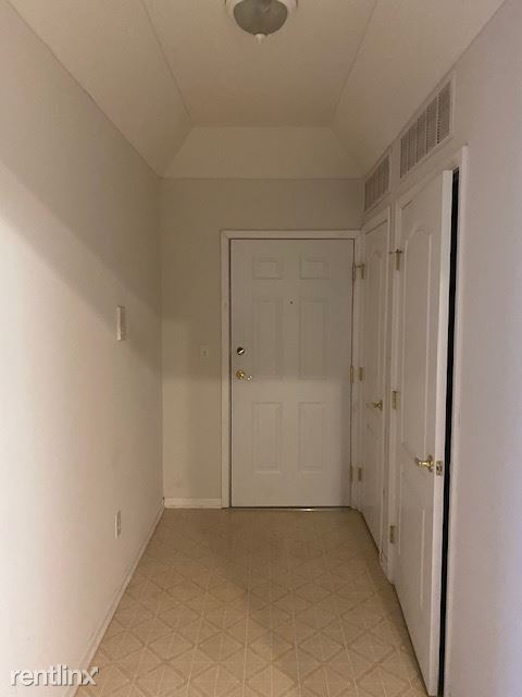 Building Photo - 2 br, 2 bath Condo - 6543 Dorothys Crk