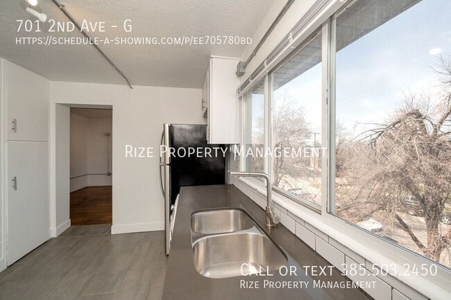 Building Photo - 701 2nd Ave