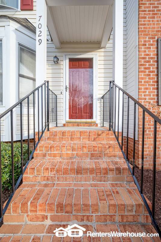 Foto del edificio - 7029 Pine Orchard Ct