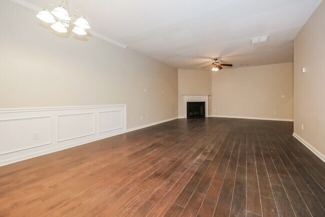 Building Photo - 1119 Watercourse Way