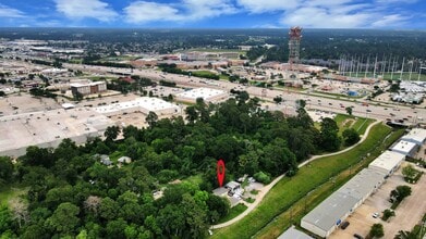 Building Photo - 19435 I-45