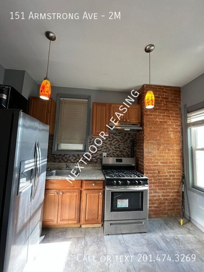 Building Photo - 151 Armstrong Ave