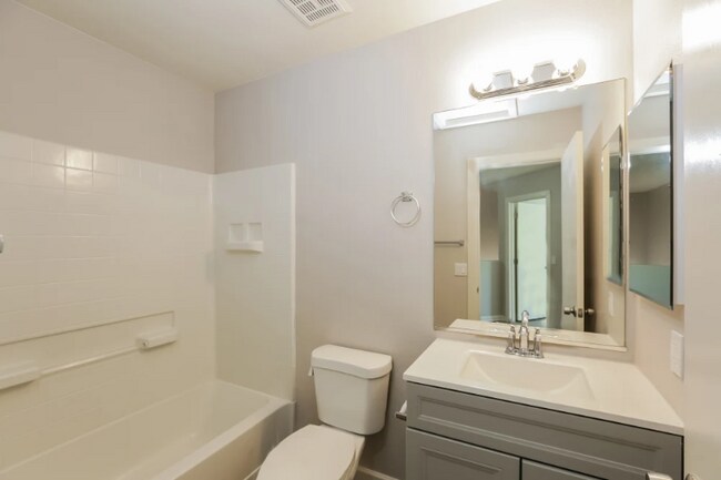 Foto del edificio - 2140 N 30th St