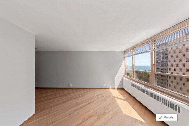 Foto del edificio - 2 bedroom in Chicago IL 60613