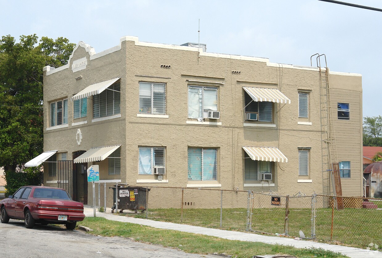 Foto del edificio - Lingerg Apartments