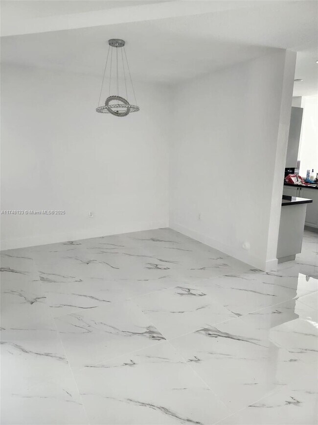 Foto del edificio - 8465 NW 108th Path