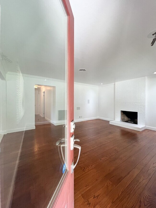 Foto del edificio - Charming 3-Bedroom Home in Napa’s Bel Aire...