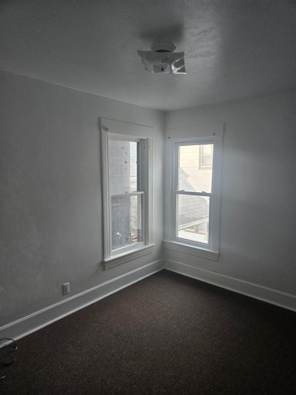 Foto del edificio - 508 W Pleasant St