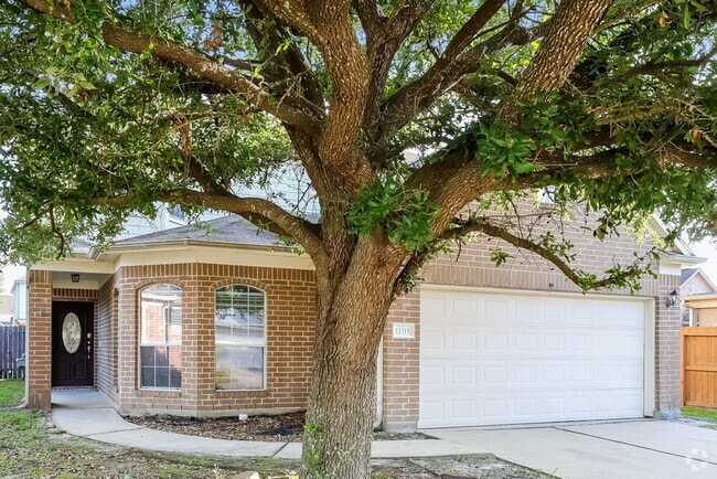 Building Photo - 12315 English Brook Cir