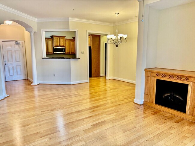 Foto del edificio - 3 bedroom/ 2 bathroom- Bennington on the Park