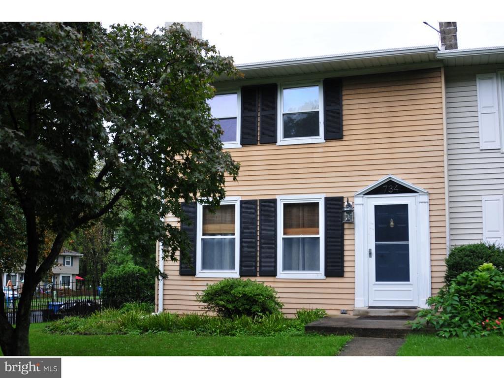 Foto principal - 734 Jackson St