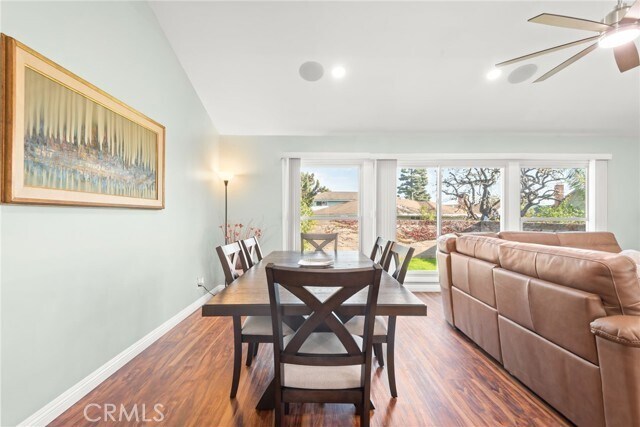 Foto del edificio - 23316 Almarosa Ave