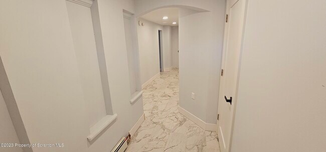 Building Photo - 4127 Stoney Hollow Dr