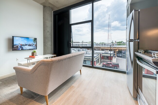 Foto del edificio - 2654 W Belden Ave