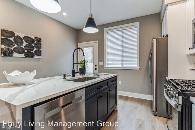 Foto del edificio - 4 br, 3 bath House - 2710 Latona Street
