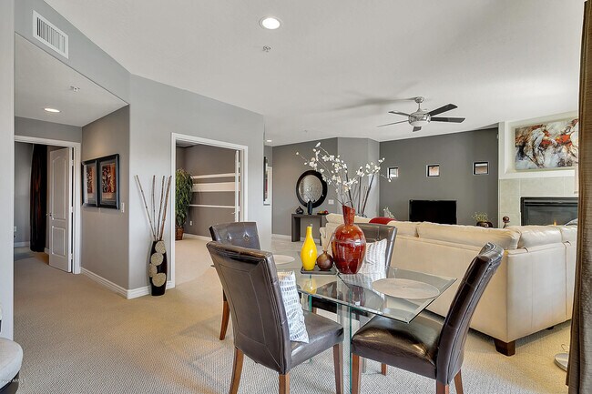 Foto del edificio - 21320 N 56th St