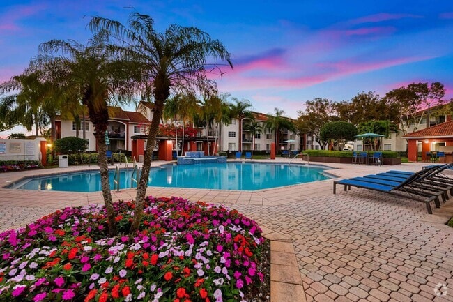 Best Luxury King Court Townhouses for Rent Miami FL Best Luxury King Court Townhouses for Rent Miami FL