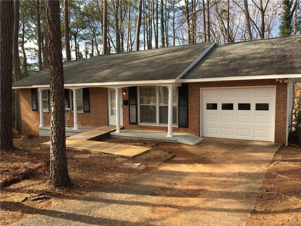 Foto principal - 2548 Benson Poole Rd SE