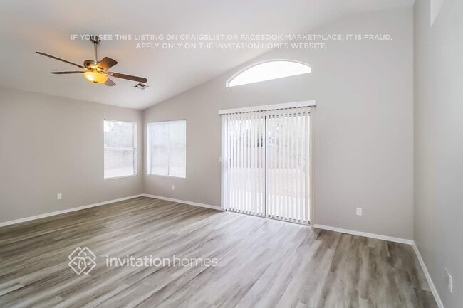 Building Photo - 7451 W Via Del Sol Dr