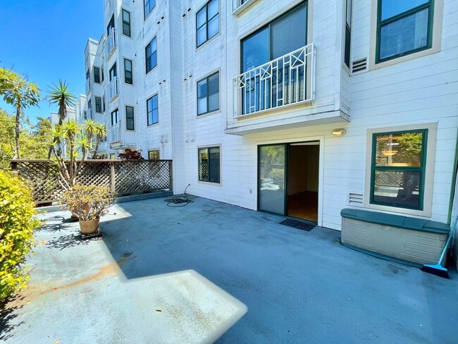 Building Photo - 2BR/2BA North Beach Condo W/Private, Huge Terrace, Parking! In-Unit Laundry! Storage! PROGRESSIVE