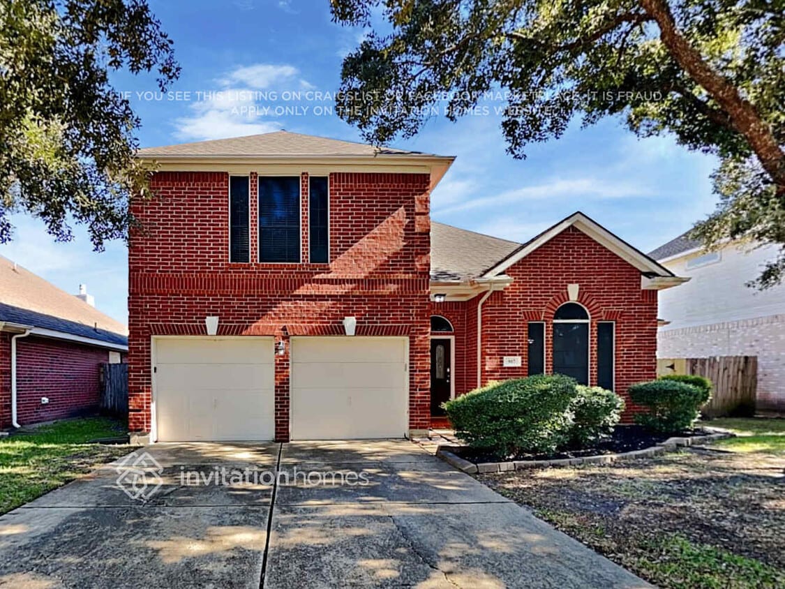 Foto principal - 907 Portsmouth Dr