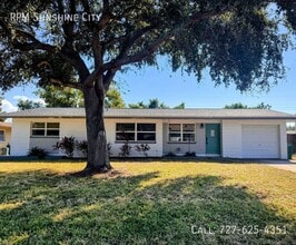 Building Photo - 11382 80th Ave N