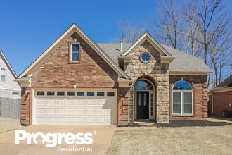 Building Photo - 1448 Carlton Ridge Dr