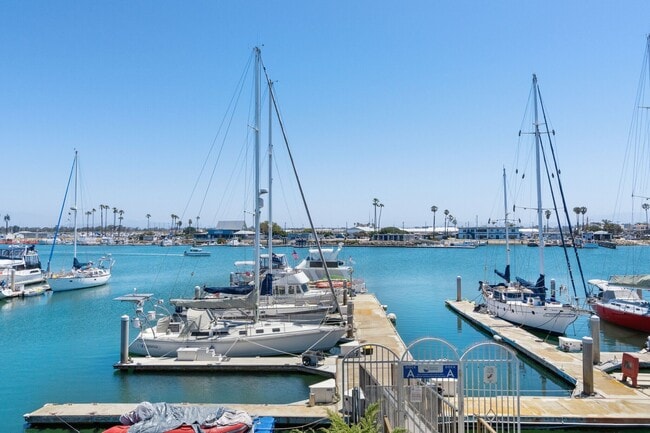 Building Photo - 4200 S Harbor Blvd