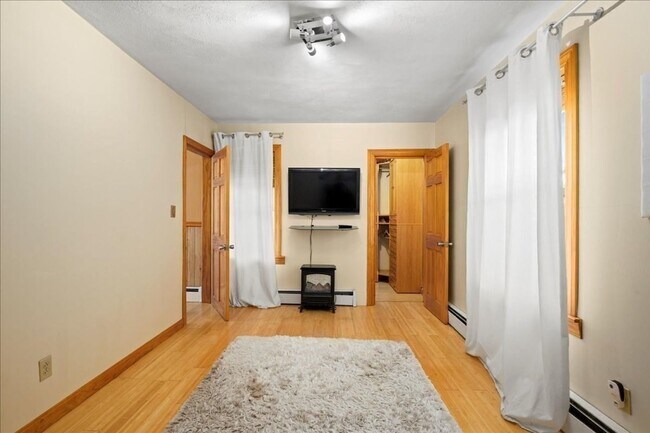 Foto del edificio - 19 Orient St