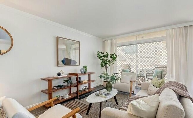 Foto del edificio - 1200 Flores St