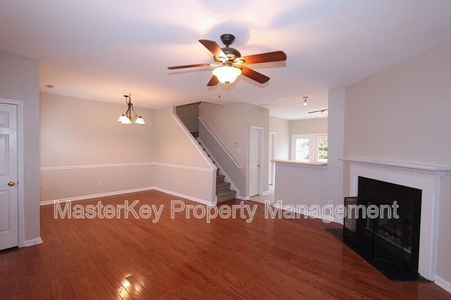 Foto del edificio - 309 Glaston Ct