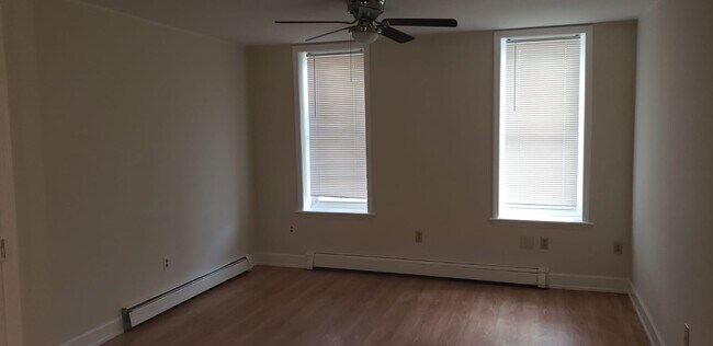 Foto del edificio - 3227 7th Ave