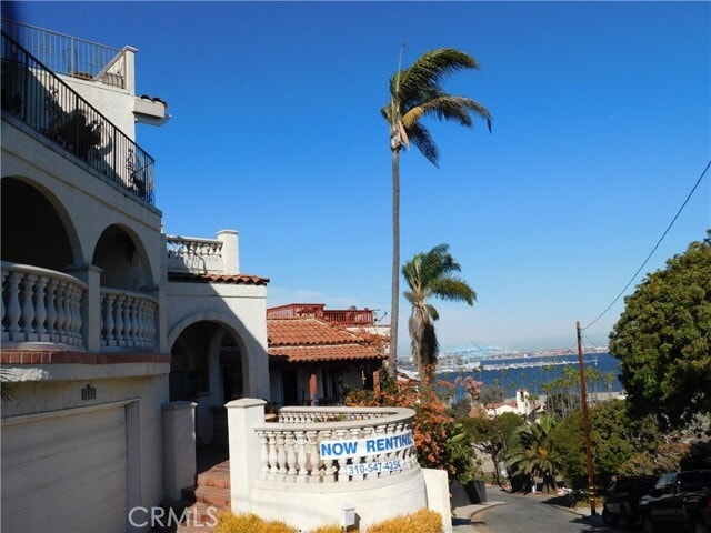 Building Photo - 3935 Bluff Pl