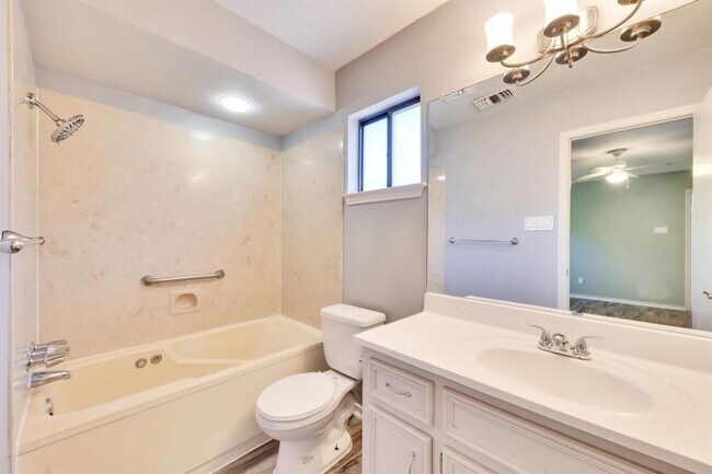 Foto del edificio - 1207 Gingerlily Cove