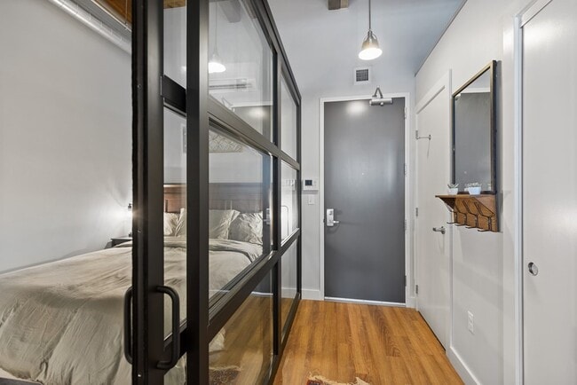 Building Photo - 63 Melcher St