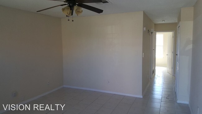 Building Photo - 3 br, 2 bath House - 12372 Tierra Volcan Ave.