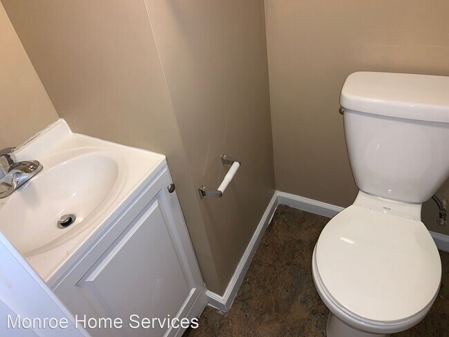 Building Photo - 3 br, 1.5 bath House - 7850 St Fabian Ln
