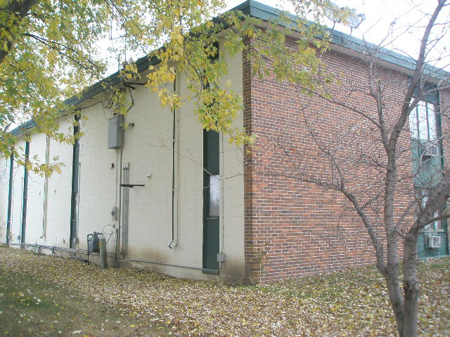 Building Photo - 205 N Grove St