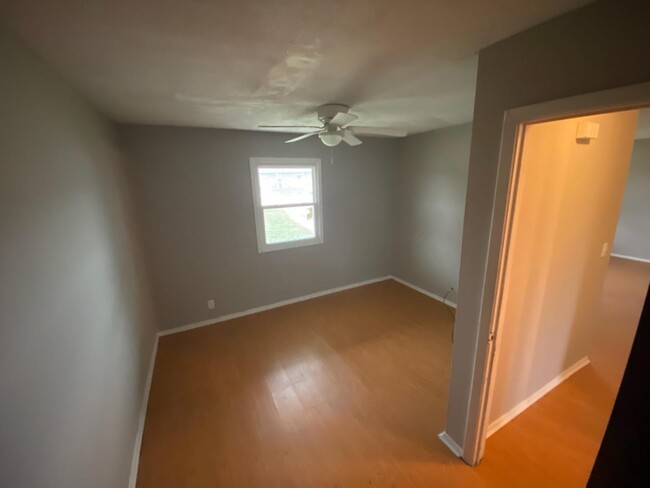 Building Photo - 210 S Keystone Cir