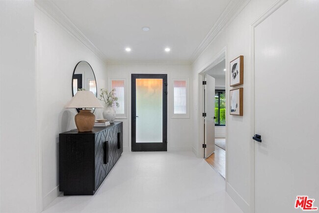 Foto del edificio - 11346 Thurston Pl