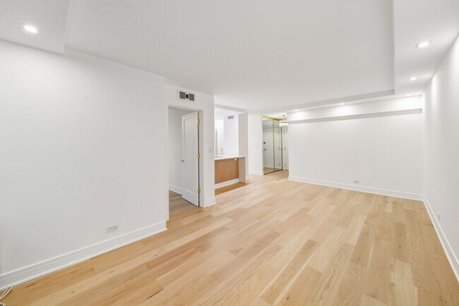 Foto del edificio - 88 W Schiller St