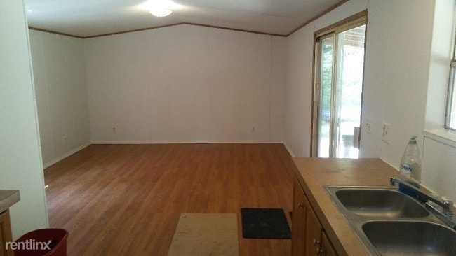 Building Photo - 1 br, 1 bath Mobile Home - 11068 71st Place