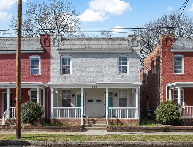 Building Photo - 612 N 32nd St