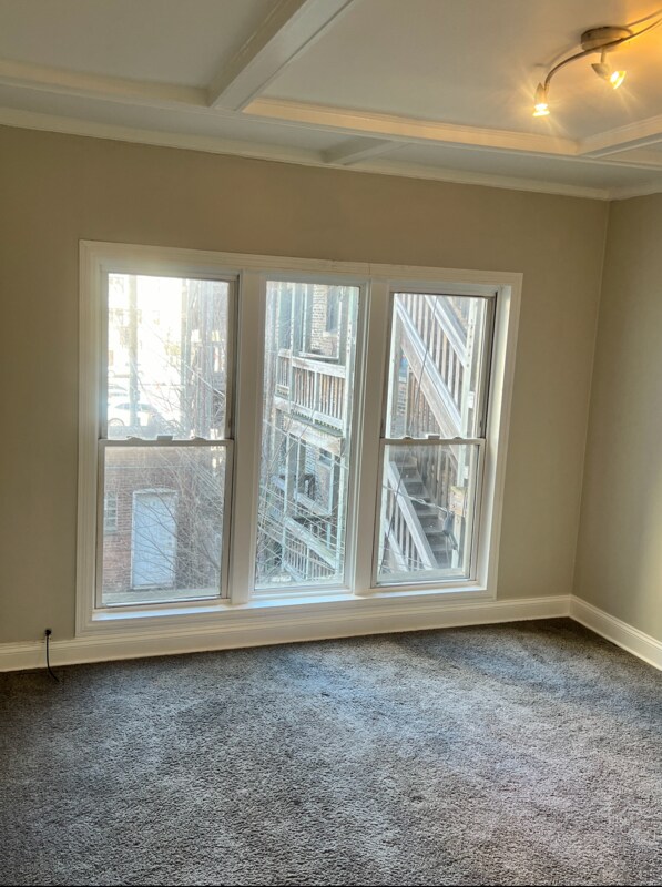 Building Photo - 1554 East 65th Place - 1