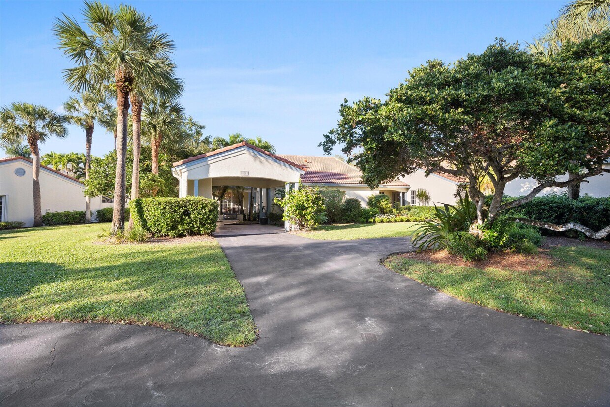 Primary Photo - 2458 Vista Del Prado Dr