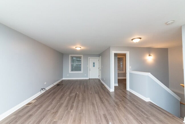 Building Photo - 18247 Roy St