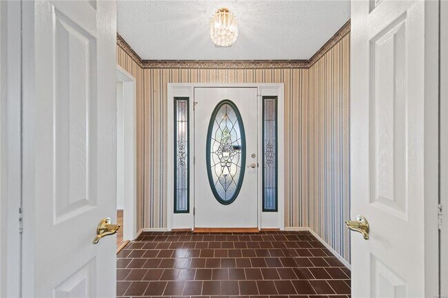 Building Photo - Beautiful 5BR/2BA Home in Montgomery, AL