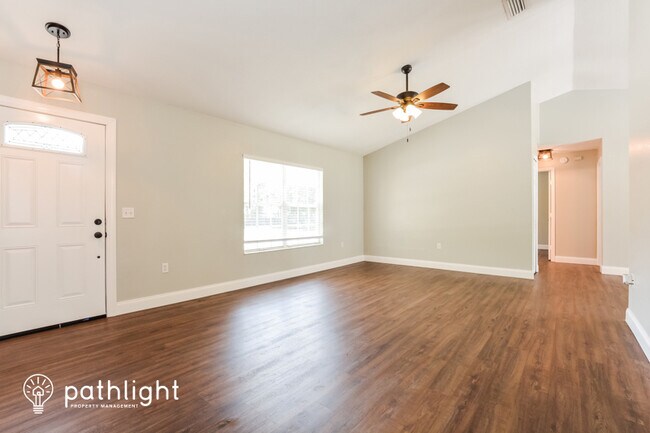 Building Photo - 1395 10th St