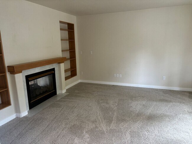 Building Photo - Beautiful 3 Bedroom Lacey House for Rent!