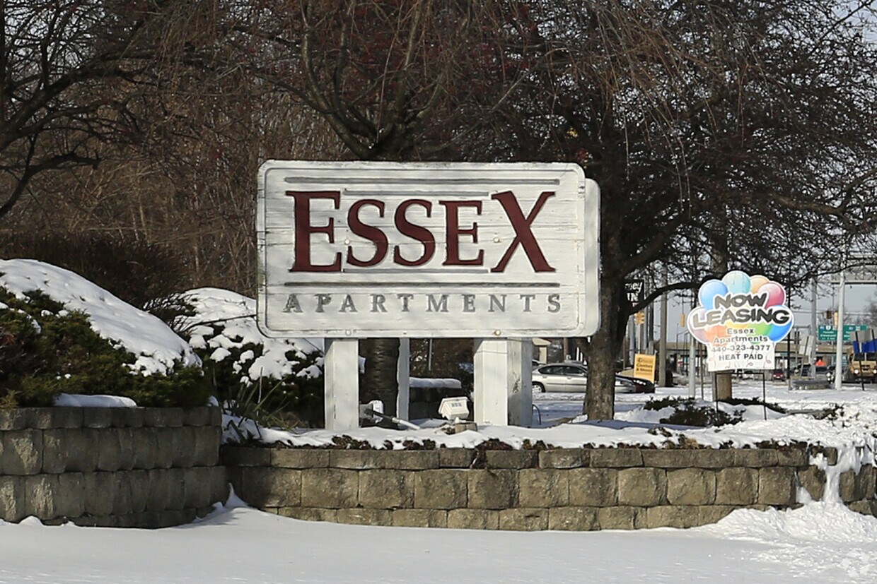 Essex Apartments Apartments in Elyria, OH